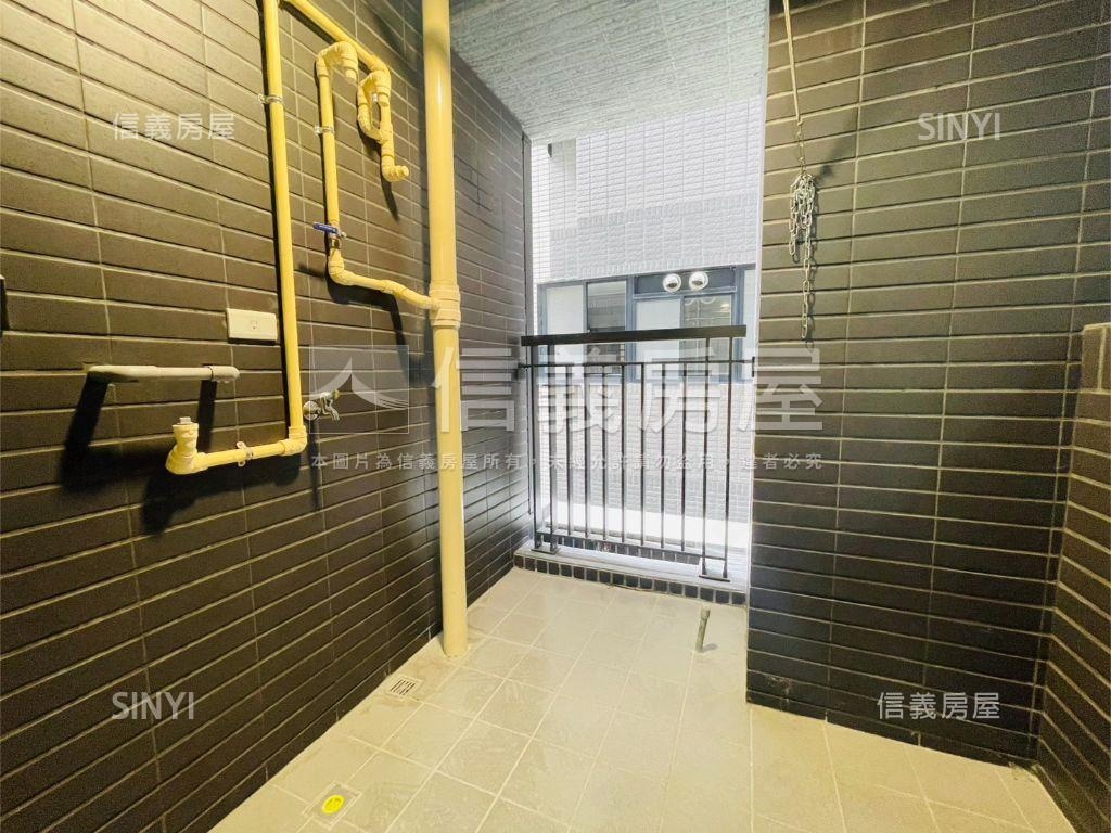 皇翔芊樾精緻三房房屋室內格局與周邊環境