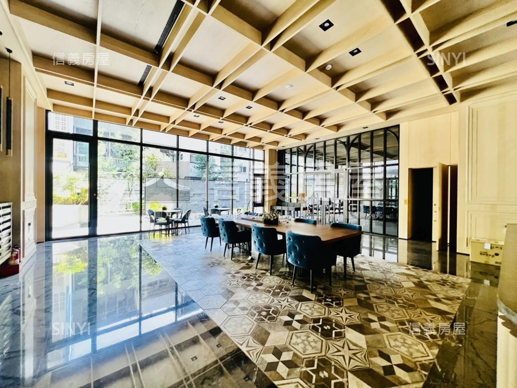 中國醫震後２房２衛＋車位房屋室內格局與周邊環境