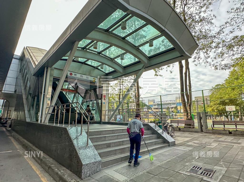 捷運旁免千萬兩房平車房屋室內格局與周邊環境