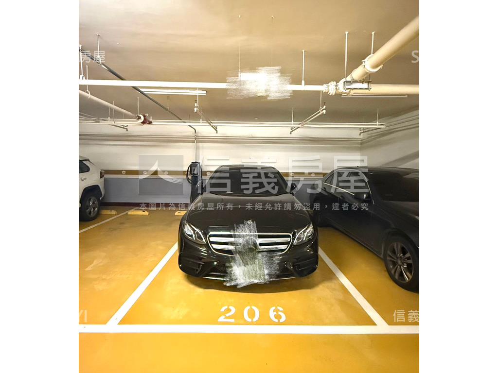 海德公園挑高美宅三房車位房屋室內格局與周邊環境