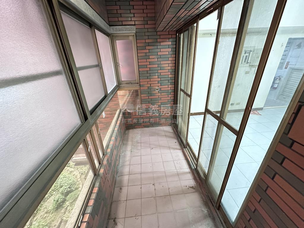 河堤成家三房房屋室內格局與周邊環境