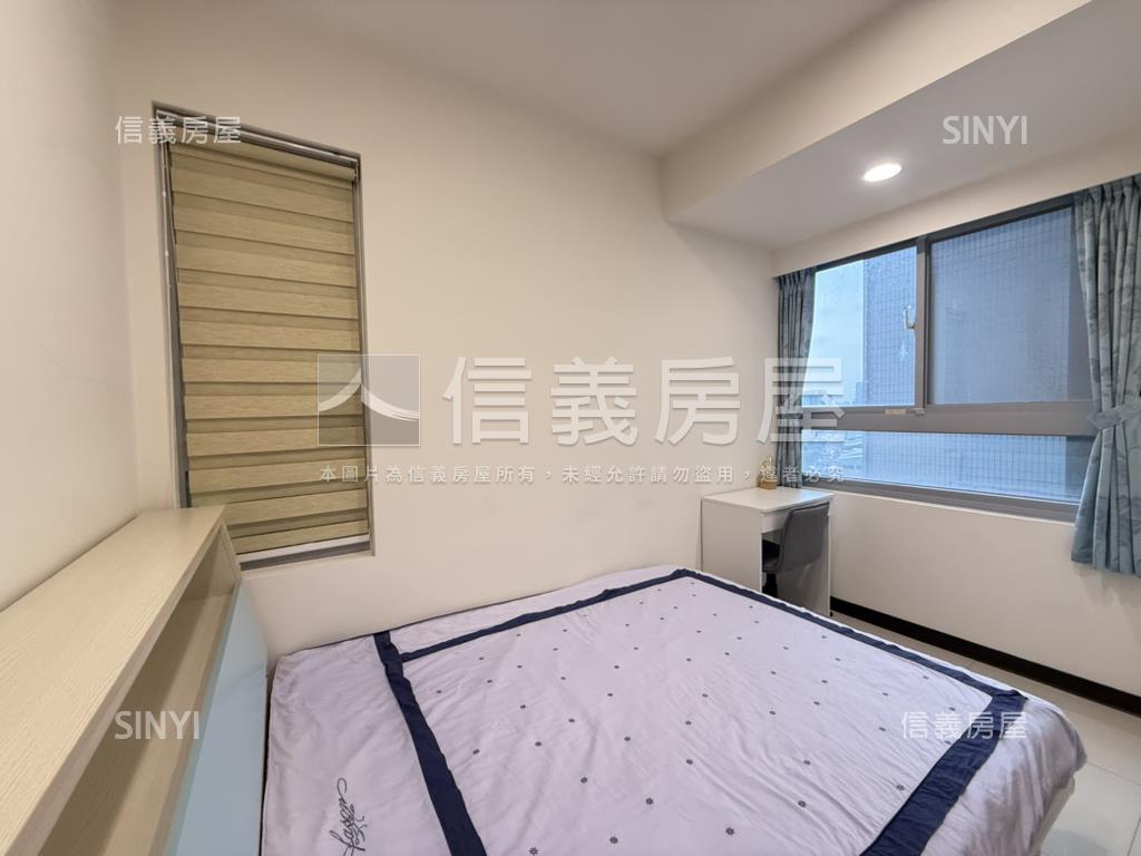 世紀雙星朝南雙面採光三房房屋室內格局與周邊環境