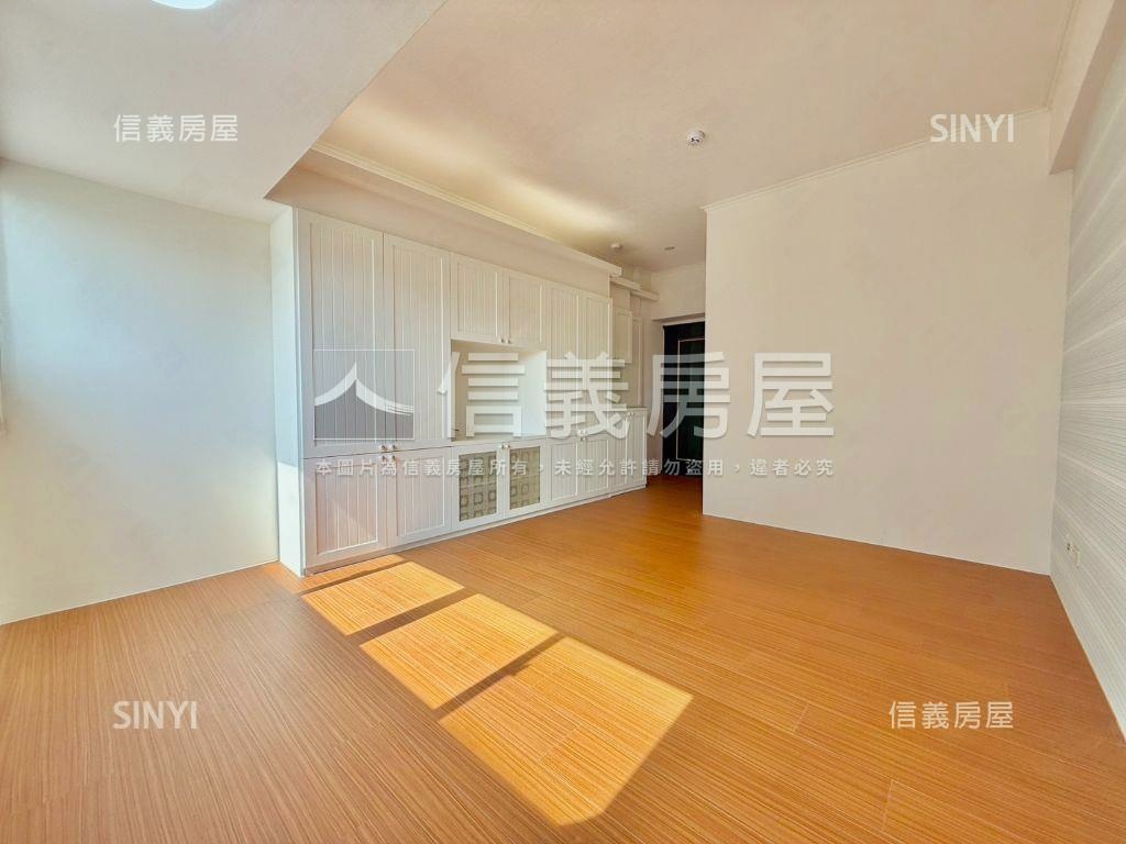 逢甲商圈精美裝潢大套房房屋室內格局與周邊環境