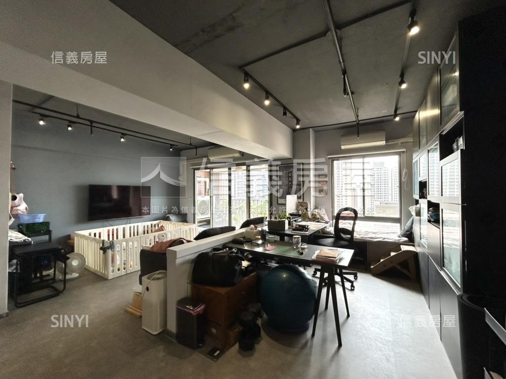 八期海德堡大兩房休旅車位房屋室內格局與周邊環境
