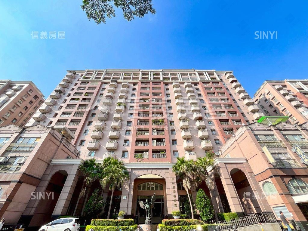 八期視野兩房休旅車位房屋室內格局與周邊環境