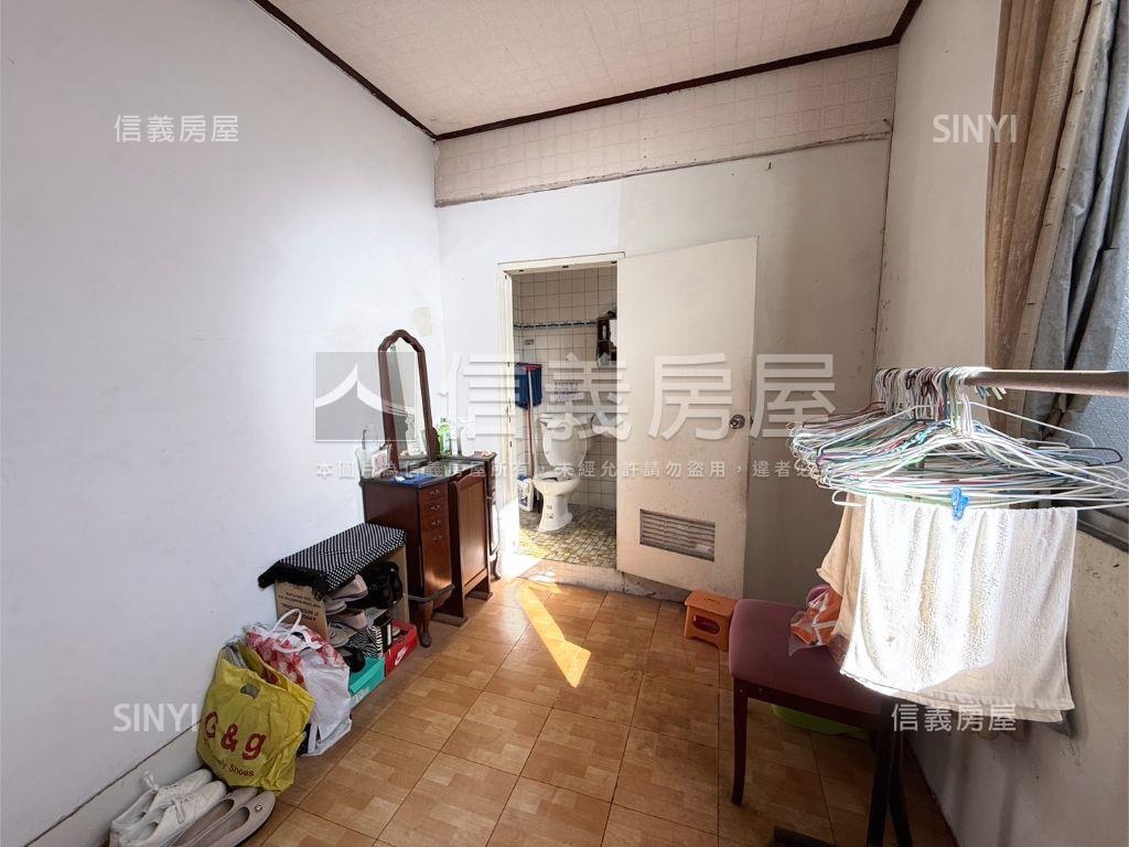 沙鹿低總價透天房屋室內格局與周邊環境