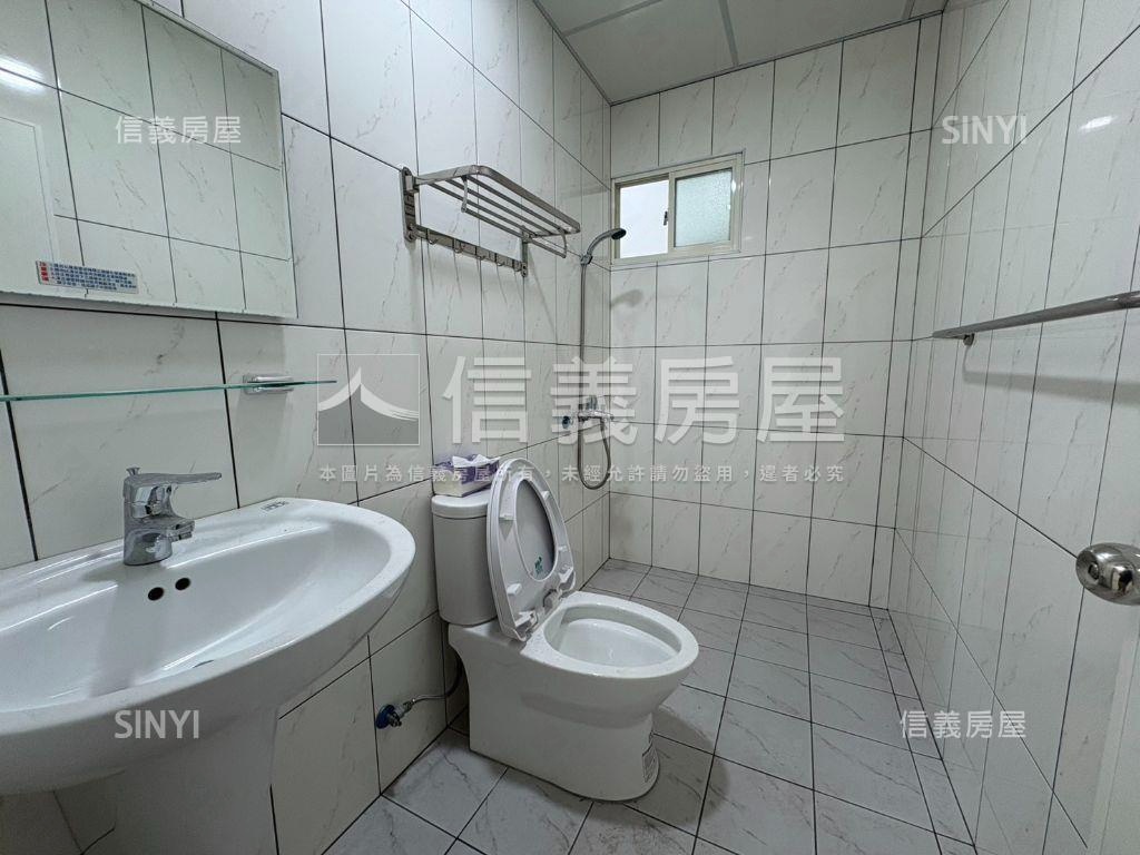 近林森、健行整理美店面房屋室內格局與周邊環境