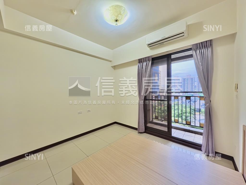 對面就是國小高陞三房車位房屋室內格局與周邊環境