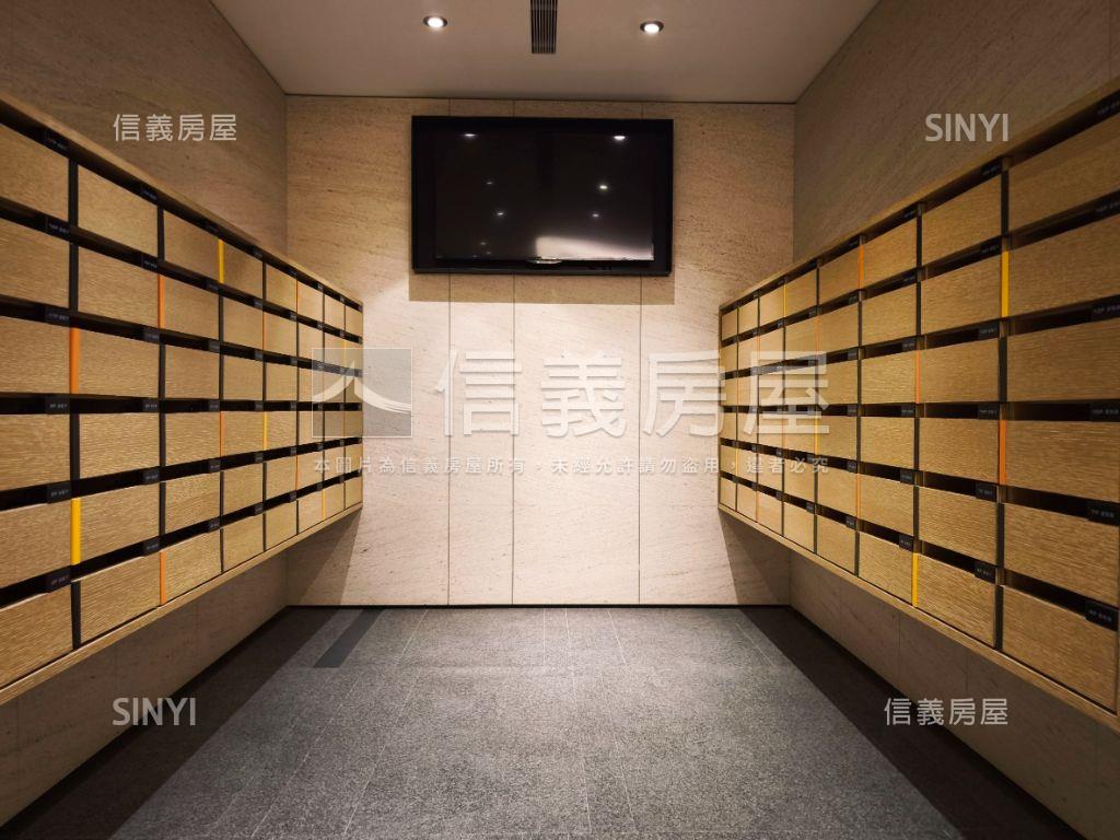 青埔璞園的家三房頂樓房屋室內格局與周邊環境