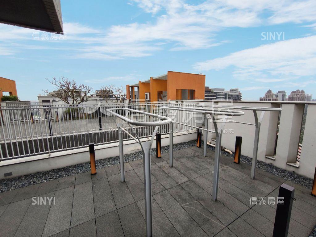 青埔璞園的家三房頂樓房屋室內格局與周邊環境