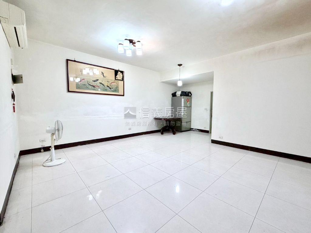 學成大三房雙衛美宅房屋室內格局與周邊環境