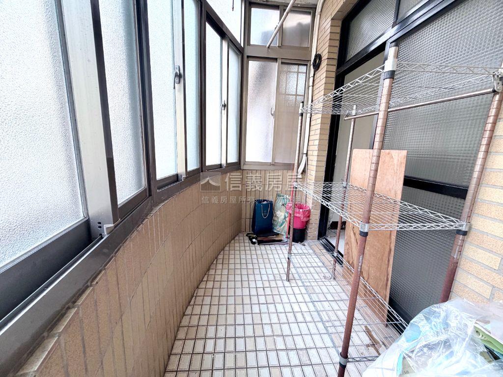 學成大三房雙衛美宅房屋室內格局與周邊環境
