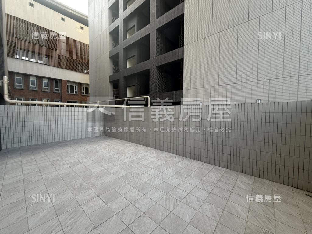 至善高第兩房稀有大露台戶房屋室內格局與周邊環境