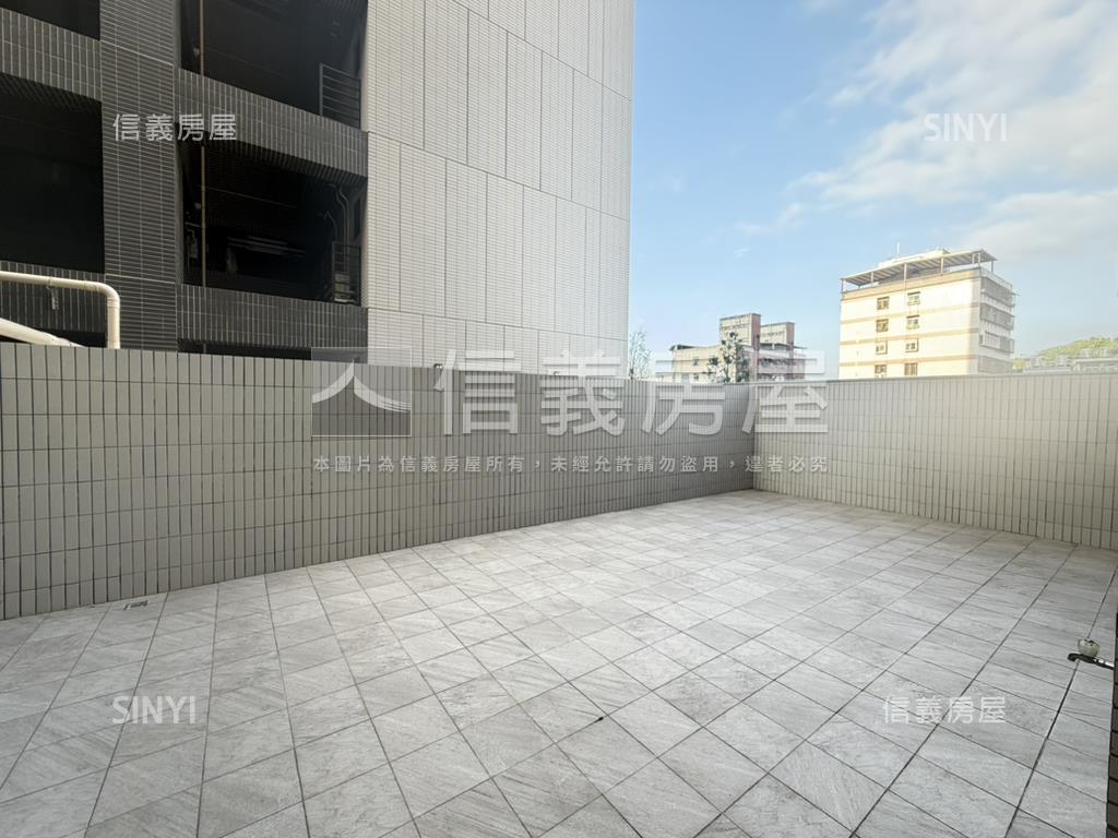 至善高第兩房稀有大露台戶房屋室內格局與周邊環境