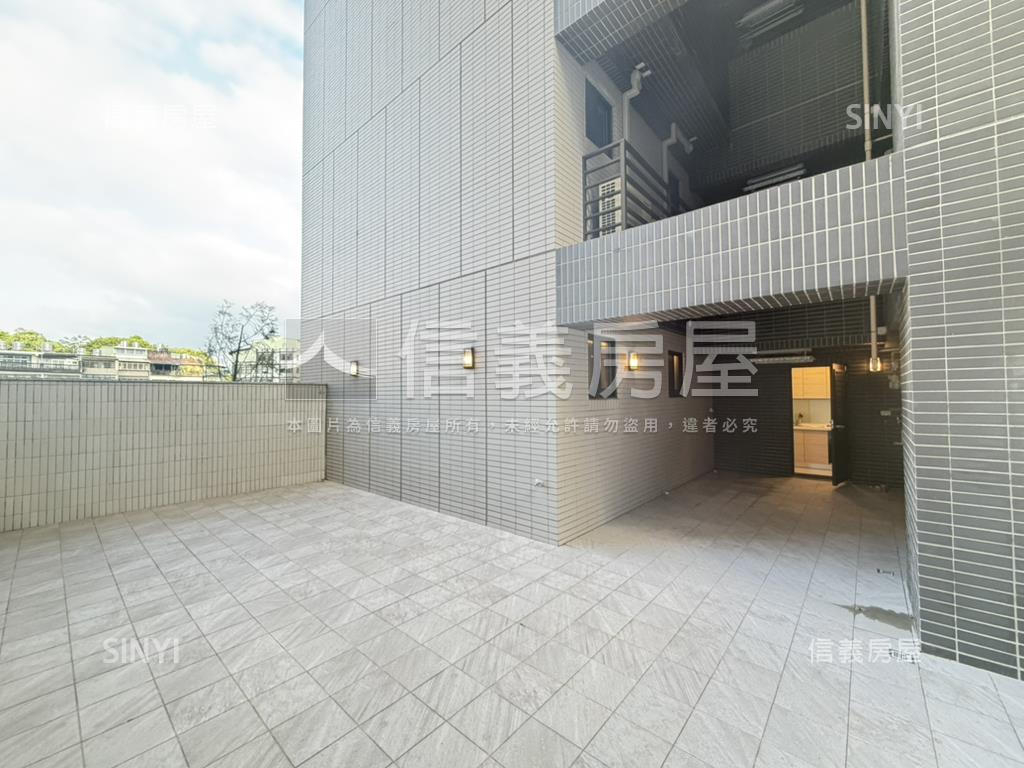 至善高第兩房稀有大露台戶房屋室內格局與周邊環境