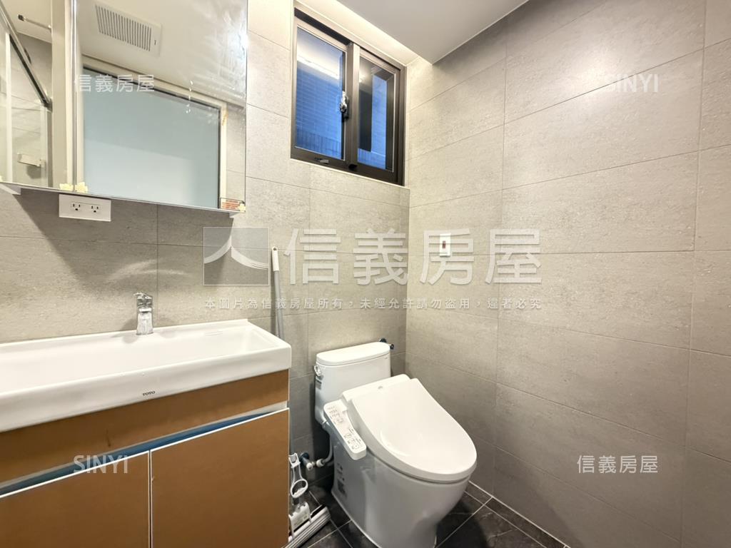 至善高第兩房稀有大露台戶房屋室內格局與周邊環境