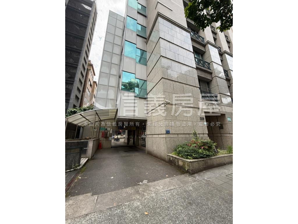 師大金山南路車位房屋室內格局與周邊環境