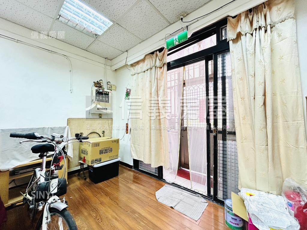 內湖住辦１樓房屋室內格局與周邊環境