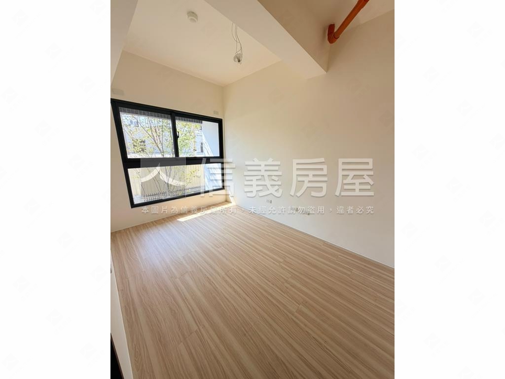 １２淳三房平車孝親戶房屋室內格局與周邊環境