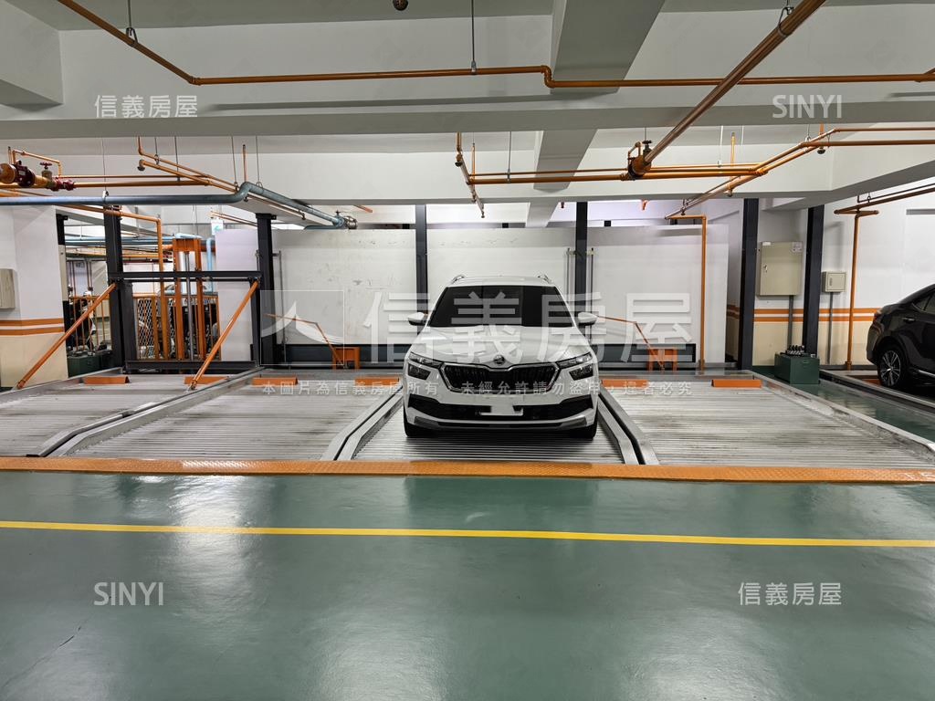 棋琴漂亮兩房車位房屋室內格局與周邊環境