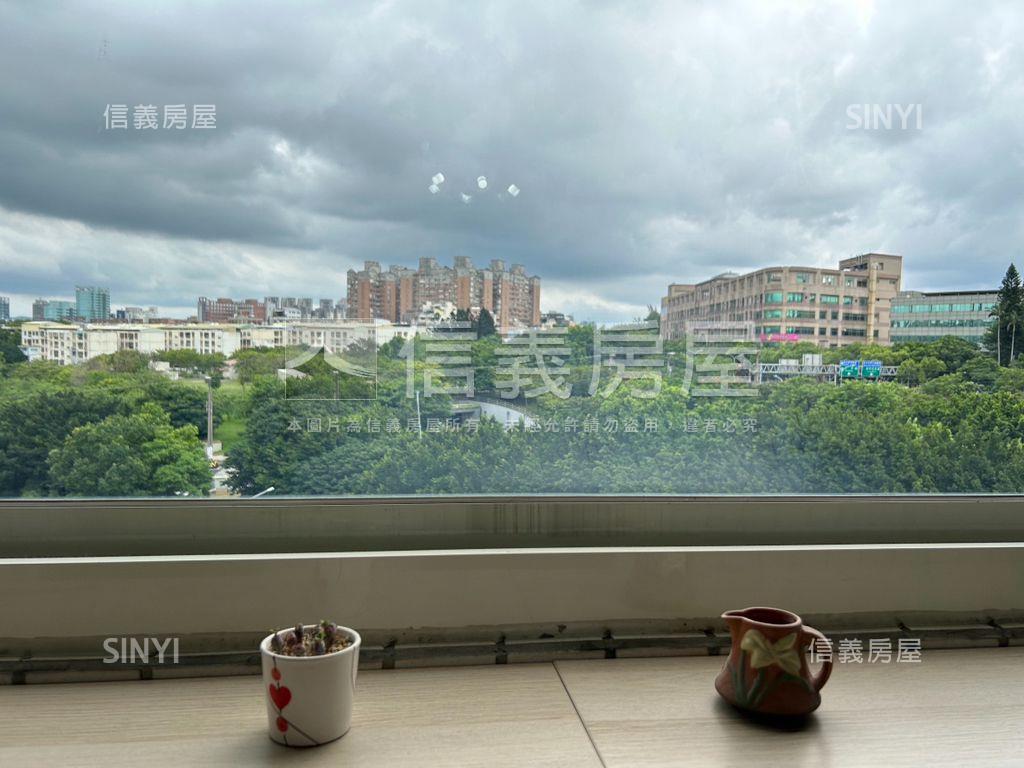清大雙星景觀二房有車位房屋室內格局與周邊環境