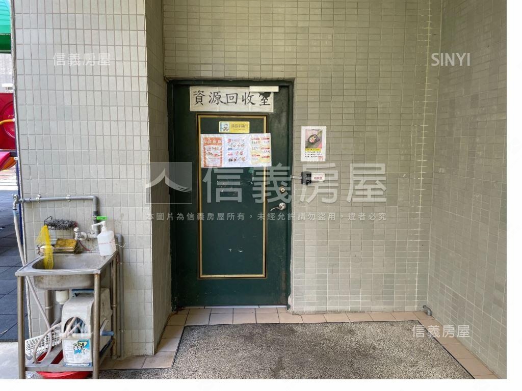 碧友富貴３房平面車位房屋室內格局與周邊環境