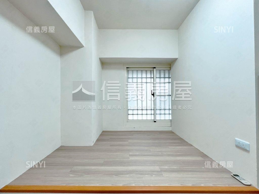 嶺東商圈臨路賺錢黃金樓店房屋室內格局與周邊環境