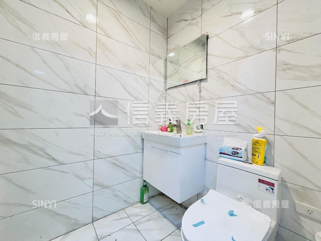 低總價翫花同金店面房屋室內格局與周邊環境