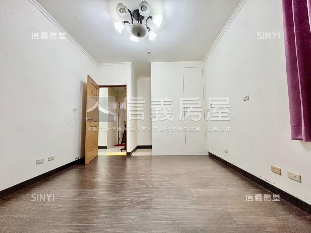 湯山｜朝南高樓三房平車房屋室內格局與周邊環境