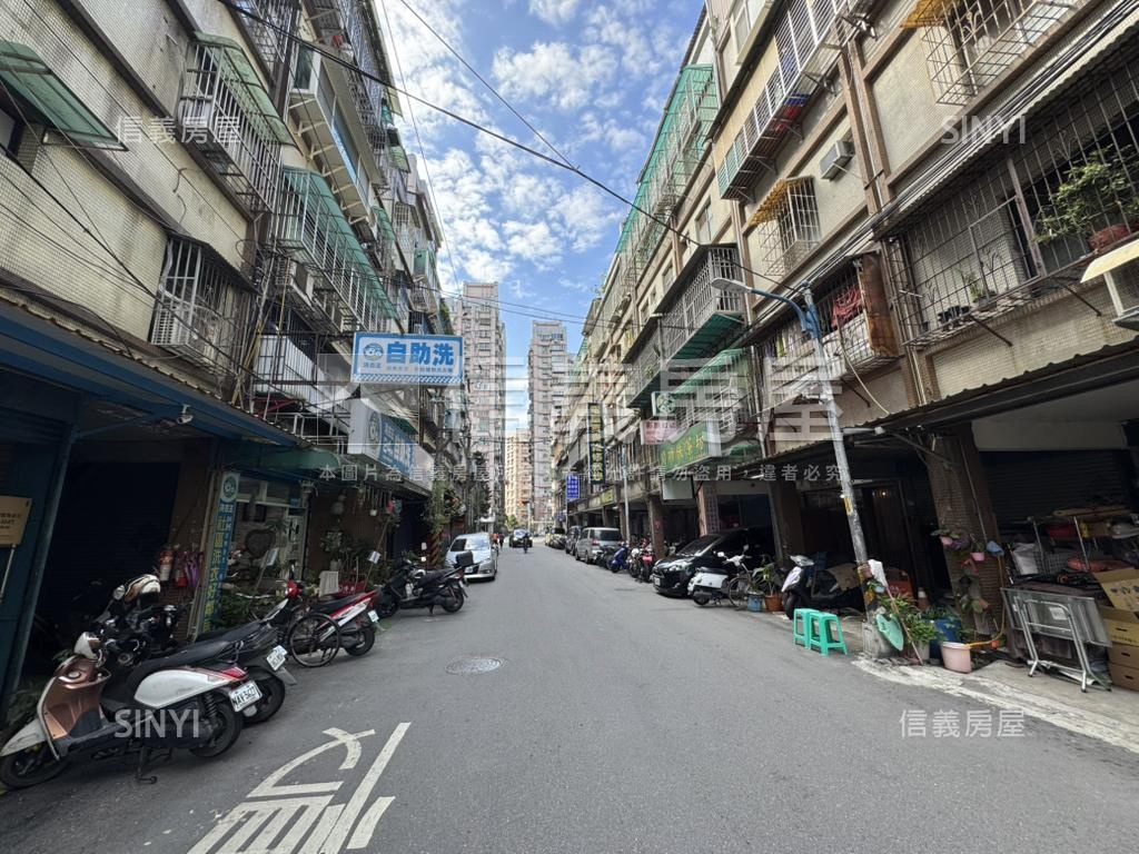 近新板特區置產珠寶盒房屋室內格局與周邊環境