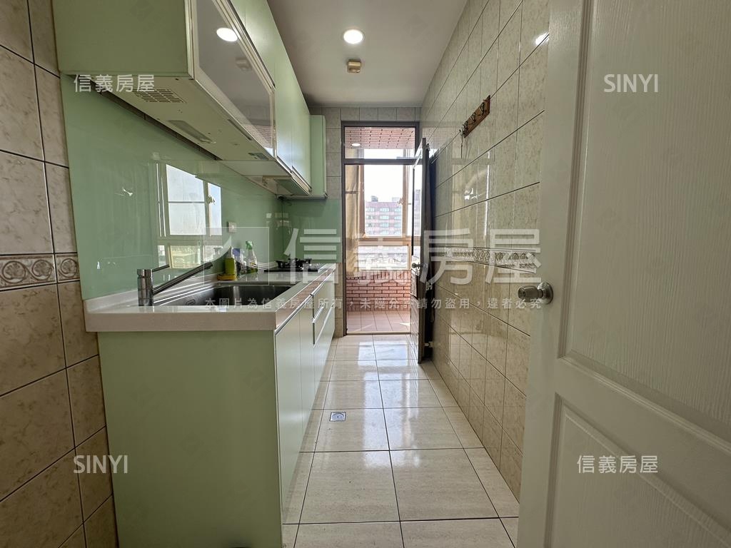 太子哈佛美三房房屋室內格局與周邊環境