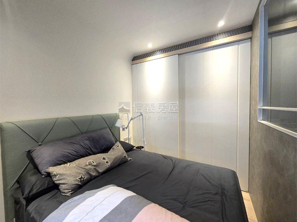 親友專任龍門學區７年屋房屋室內格局與周邊環境