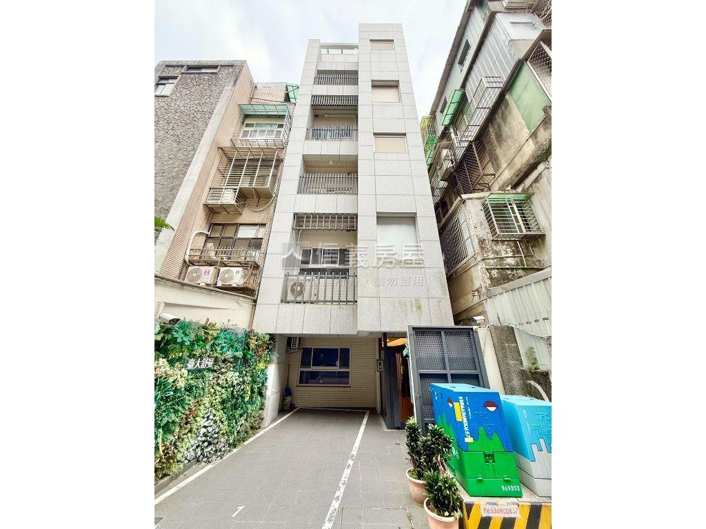 親友專任龍門學區７年屋房屋室內格局與周邊環境