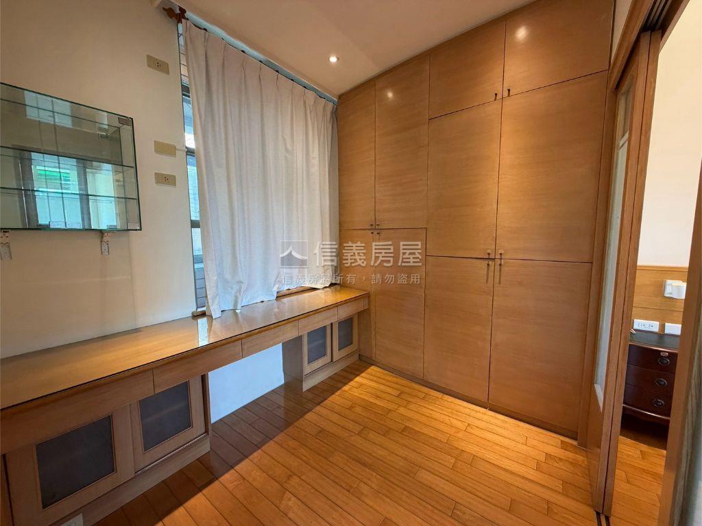 大湖奇蹟稀有二房房屋室內格局與周邊環境