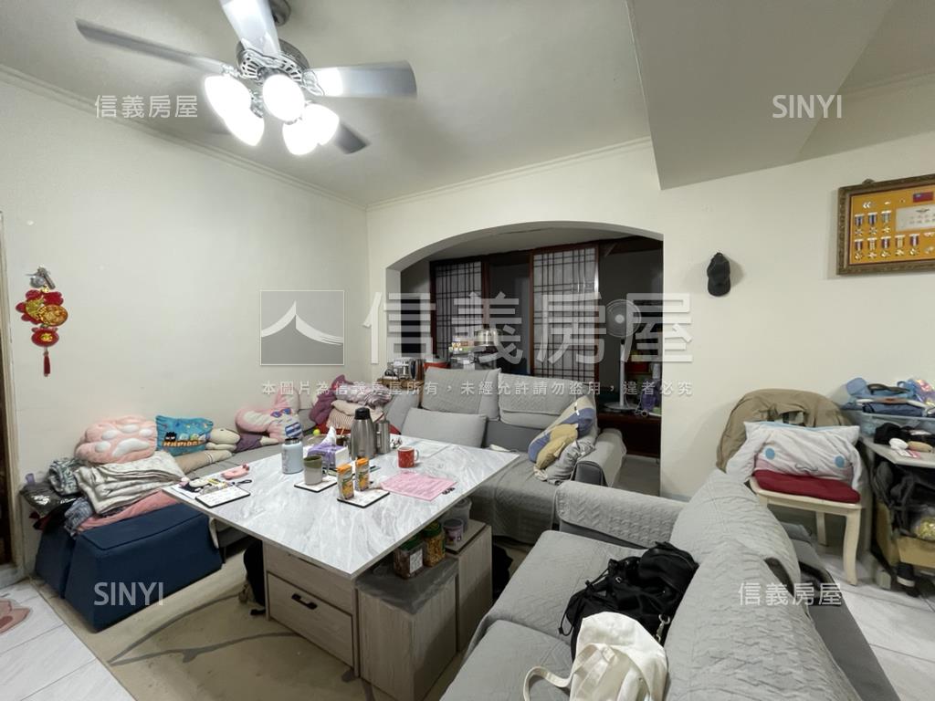 大正３＋１室雙衛二樓美寓房屋室內格局與周邊環境