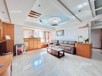 巴黎花都雙門牌四房車位