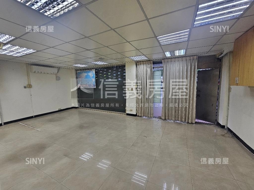 新東街珍漂亮１樓大面寬房屋室內格局與周邊環境