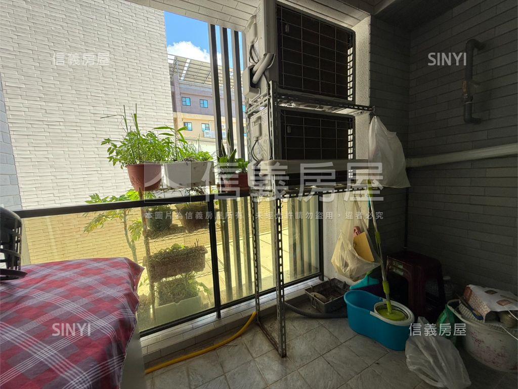 加賀建設輕屋齡三房平車房屋室內格局與周邊環境