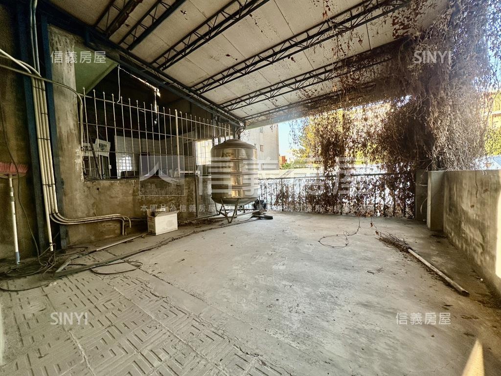 近美術園道臨路透天房屋室內格局與周邊環境