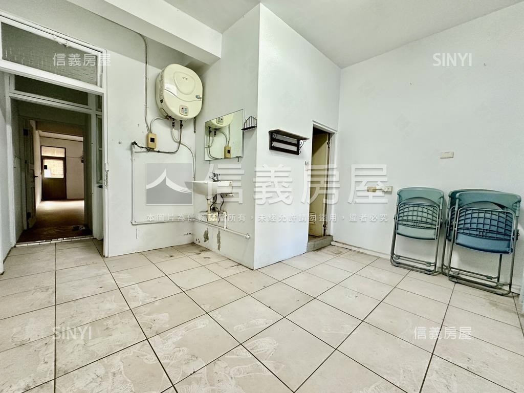 西區近三民路＆民權路透天房屋室內格局與周邊環境