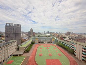 平鎮天閱極景大３房雙車位