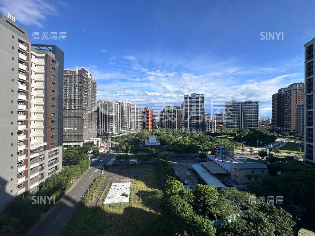 康萊爾高樓層稀有送裝潢房屋室內格局與周邊環境