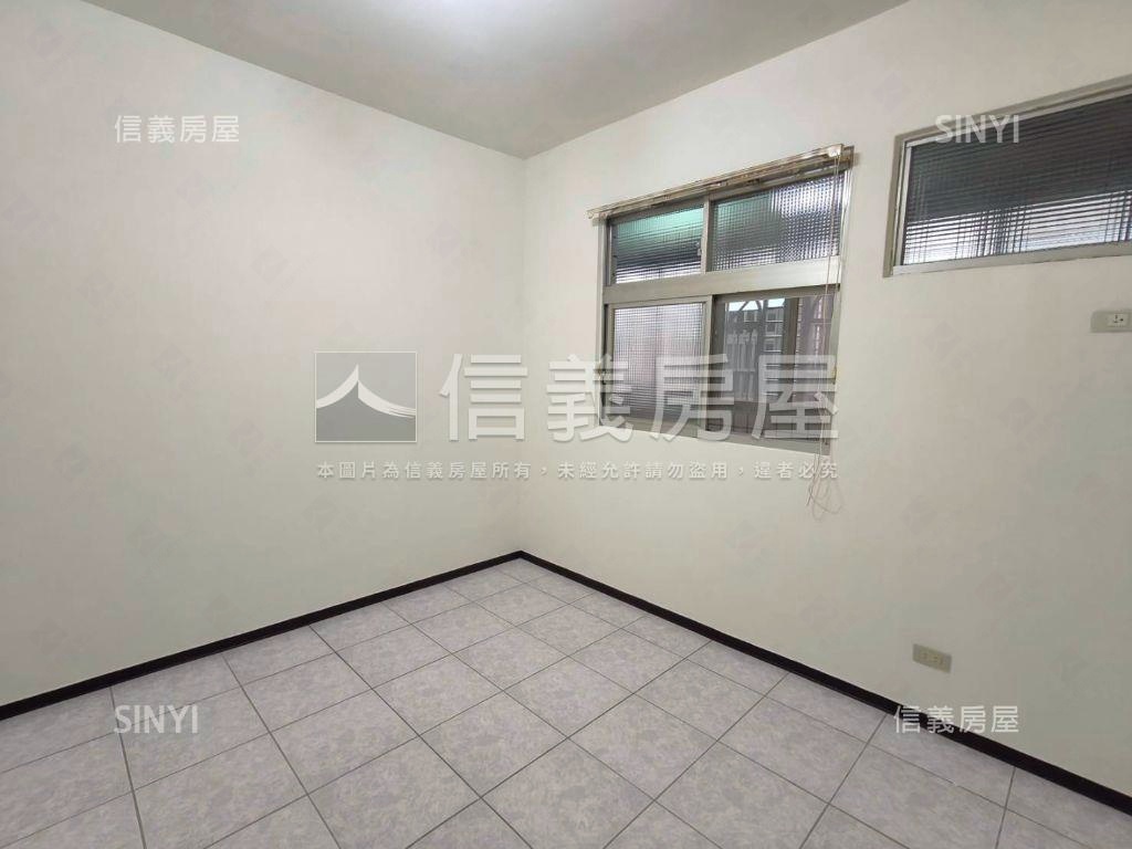 中壢。未來體育園區大三房房屋室內格局與周邊環境