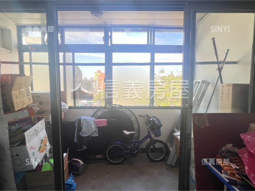 植物園明亮三房房屋室內格局與周邊環境