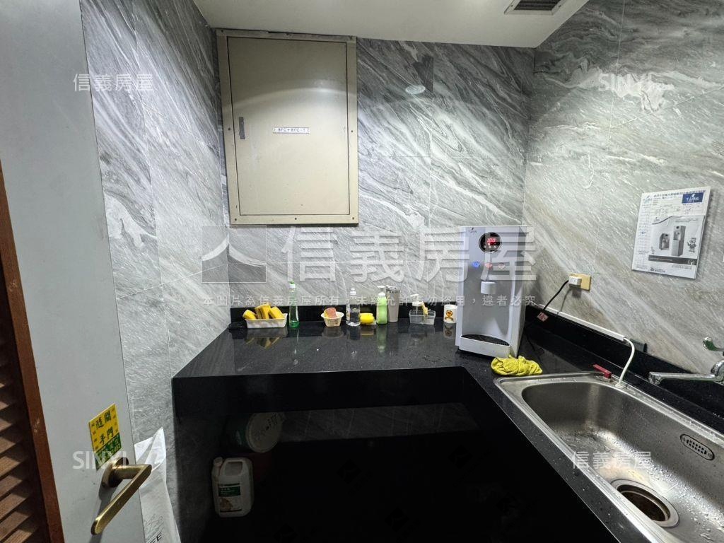 松江南京捷運★氣派純辦房屋室內格局與周邊環境