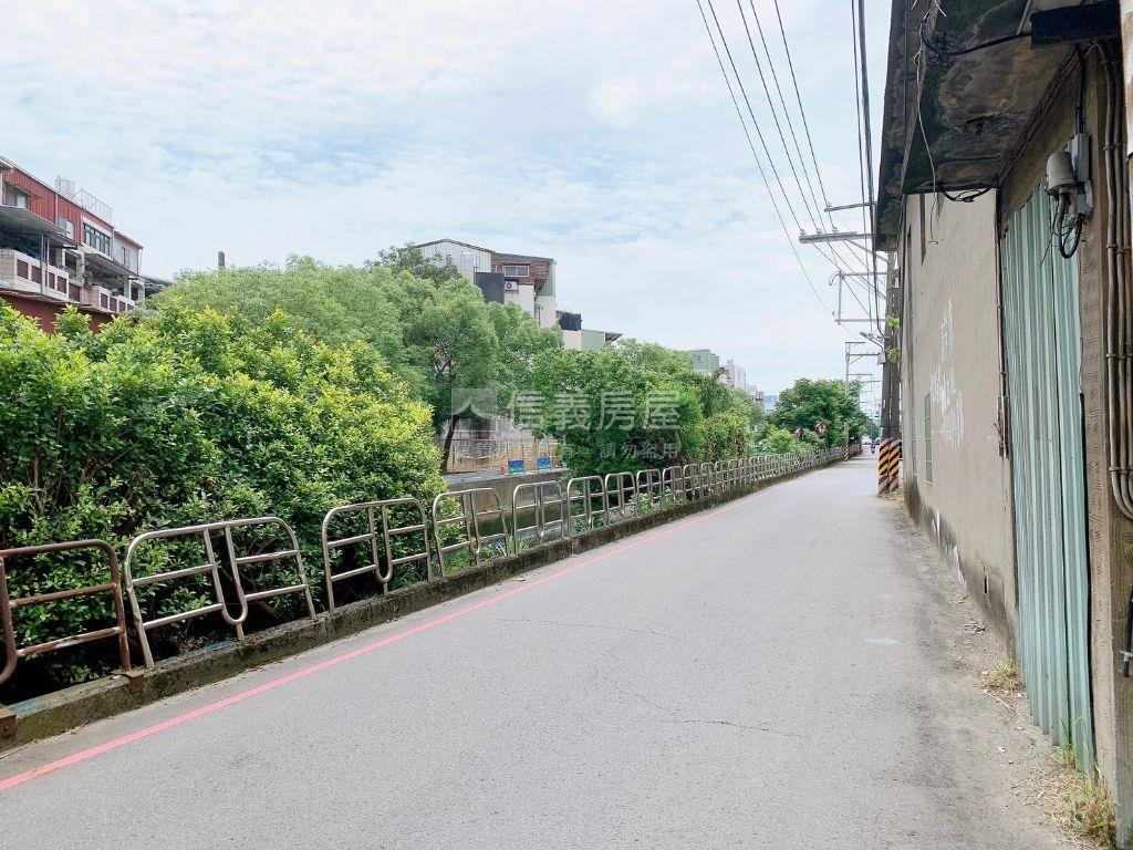 八德近廣豐挑高新穎廠房房屋室內格局與周邊環境