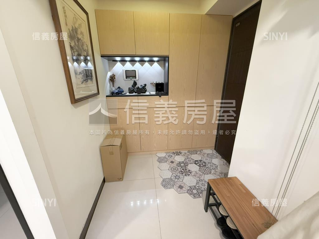 弘盛仁富質感三房平面車位房屋室內格局與周邊環境