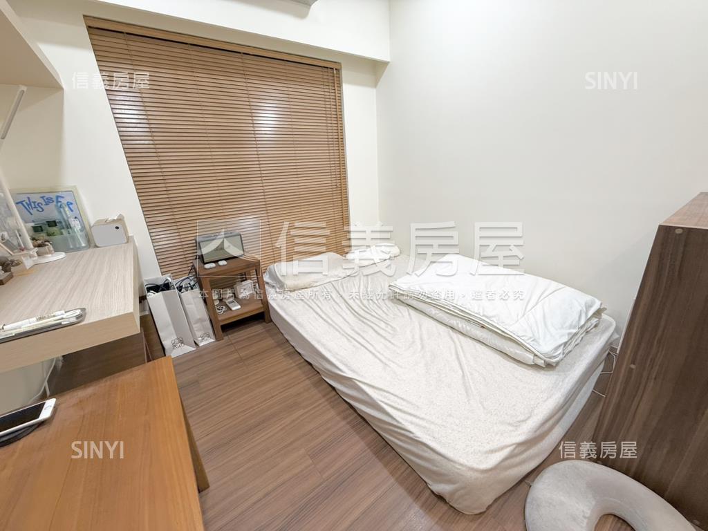 弘盛仁富質感三房平面車位房屋室內格局與周邊環境