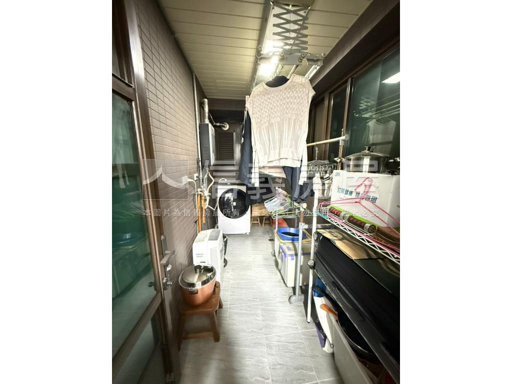 弘盛仁富質感三房平面車位房屋室內格局與周邊環境