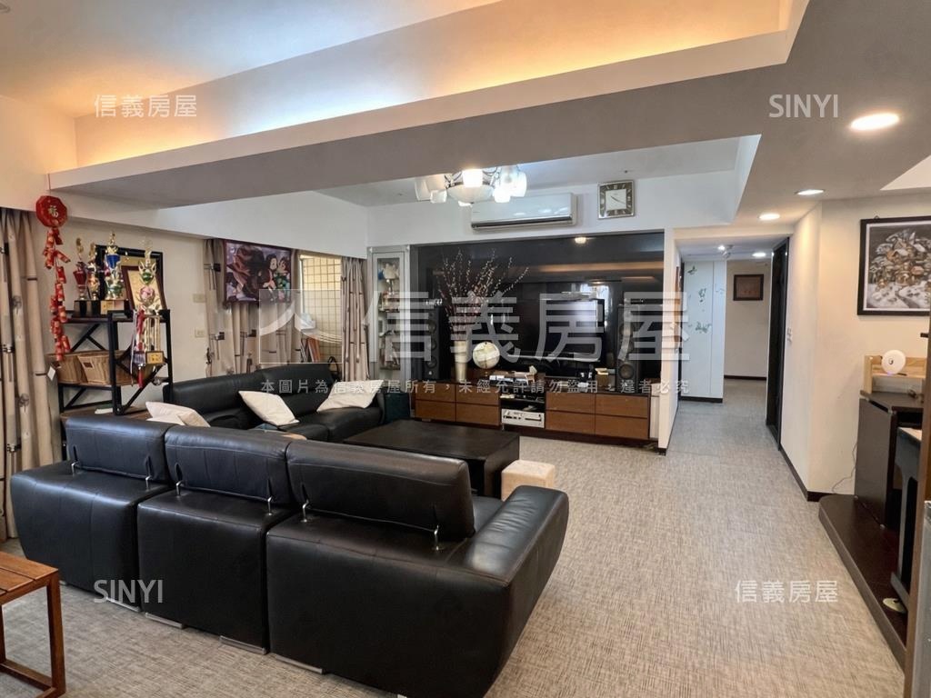 博愛豪景５房雙機械車位房屋室內格局與周邊環境